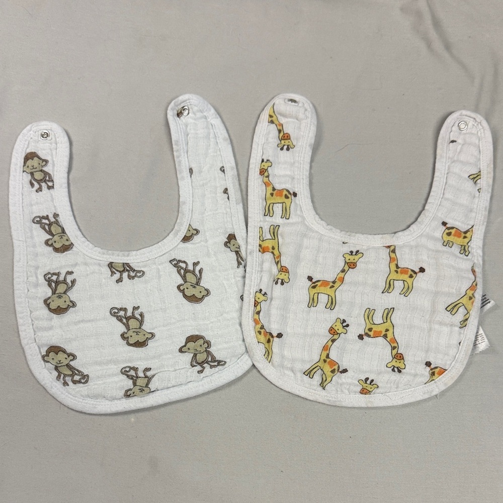 🐥 Aden + Anais - pair of Animal Print muslin cotton Baby Bib Set